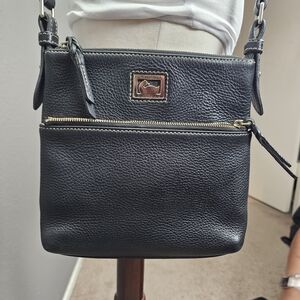 Dooney & Bourke Pebble Grain Letter Carrier Crossbody Bag Black Handbag Purse